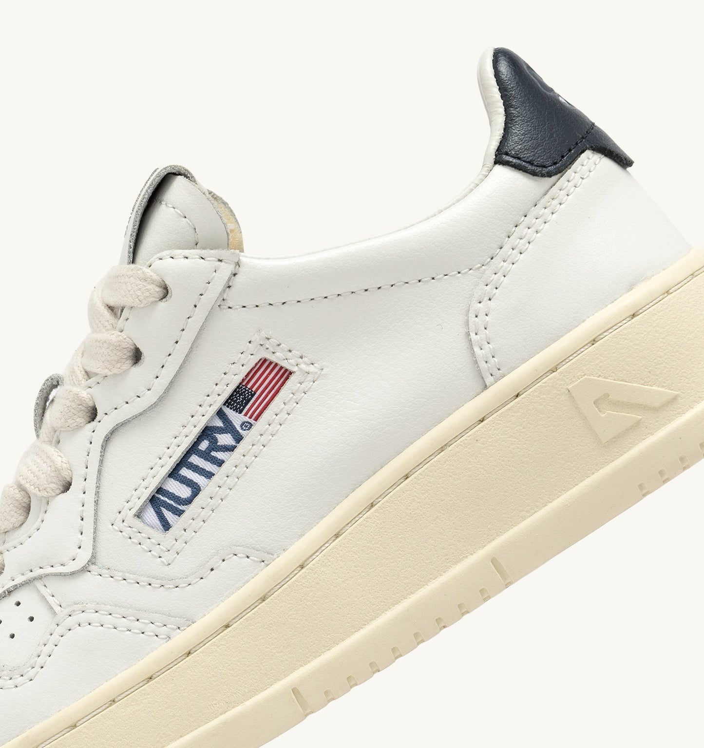 MEDALIST KIDS LOW IN PELLE BIANCA E BLU