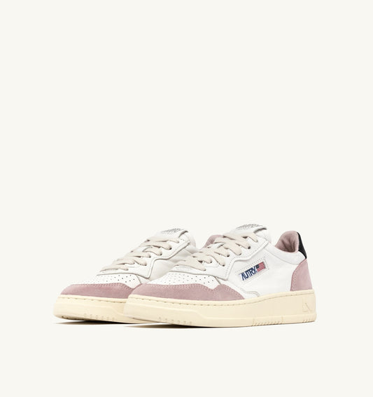 MEDALIST LOW IN PELLE E SUEDE BIANCA, POWDER E NERA