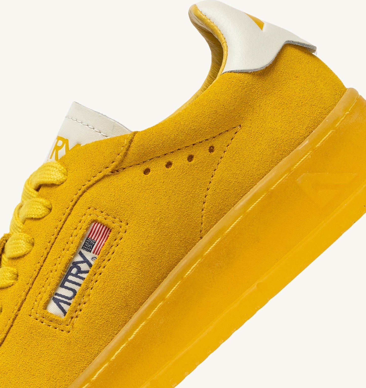 DALLAS LOW IN SUEDE MARSHMALLOW E GIALLO
