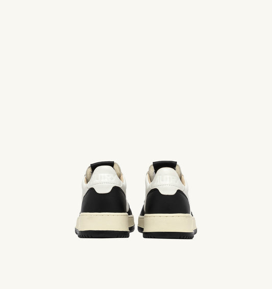 MEDALIST LOW IN PELLE BIANCA E NERA