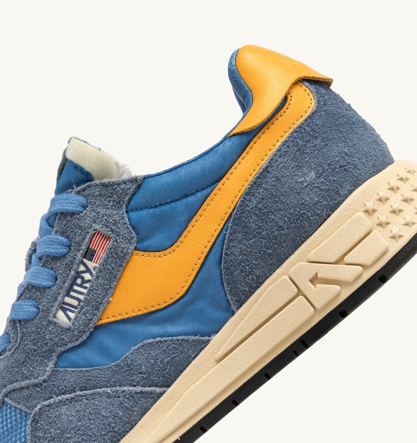 REELWIND LOW IN NYLON E SUEDE COLORE CENBLE E GOLD FUSION