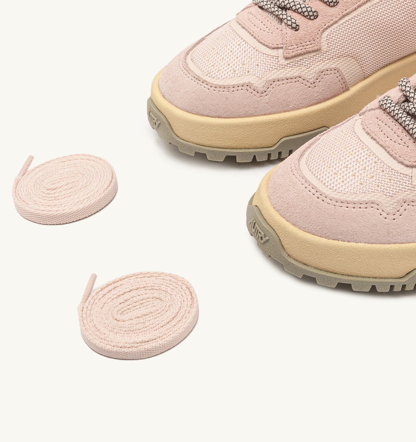 WILDPACE LOW IN MESH E SUEDE SILVER PEONY E PEACH WHIP