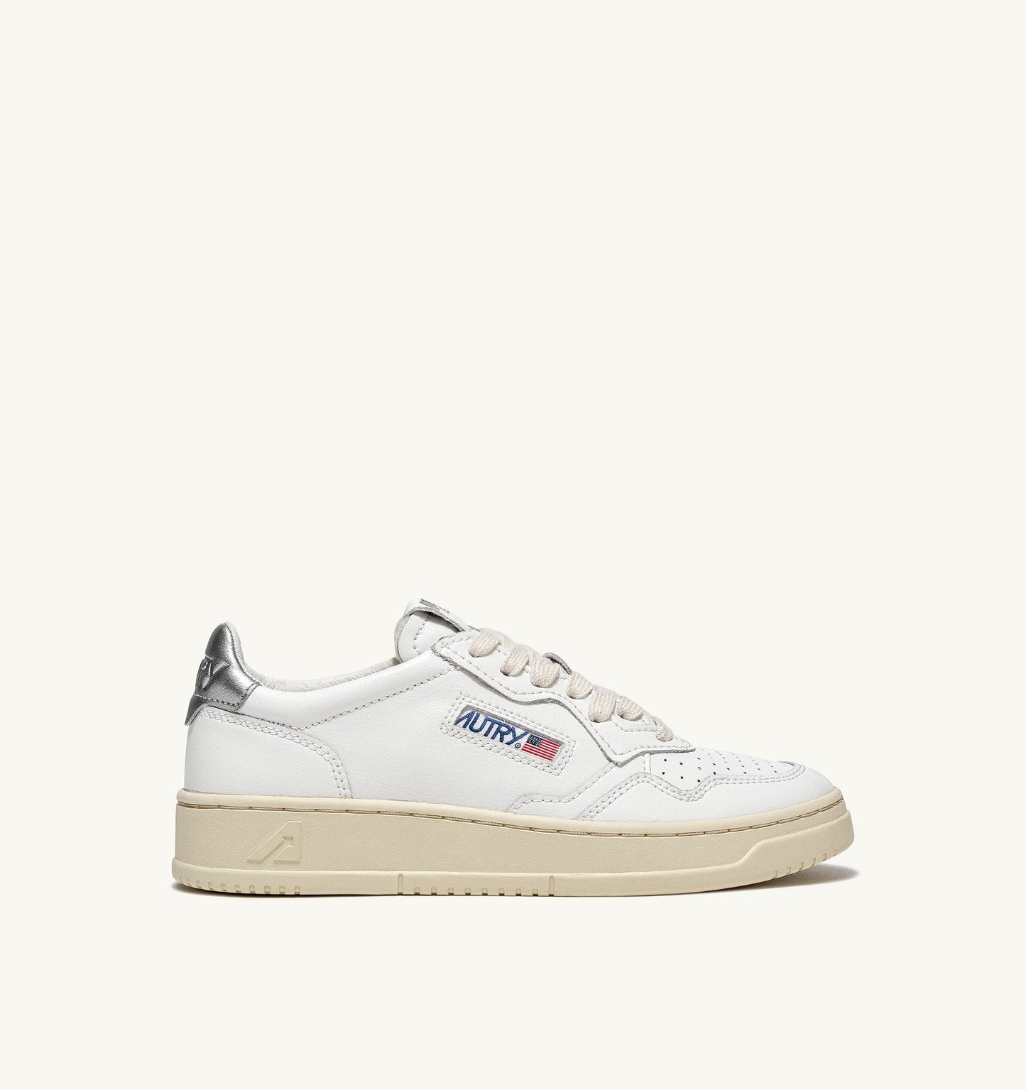 MEDALIST LOW IN PELLE BIANCA E METALLIZZATA ARGENTO