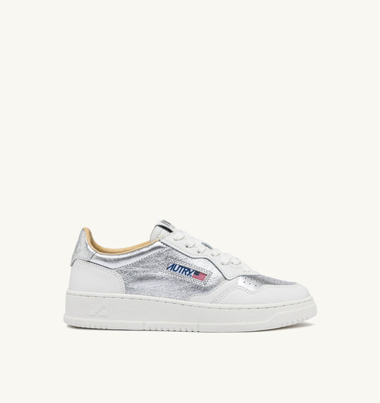 MEDALIST LOW IN NAPPA COLORE BIANCO E SILVER