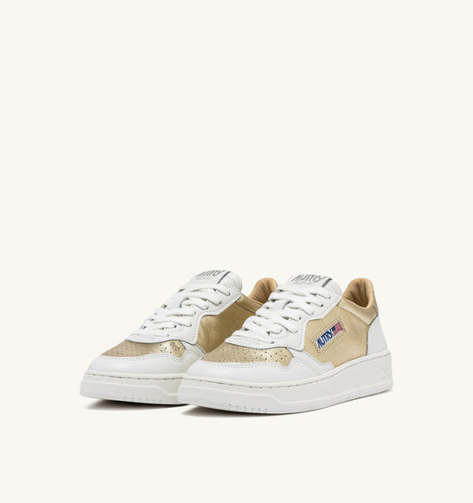 MEDALIST LOW IN NAPPA COLORE BIANCO E PLATINUM