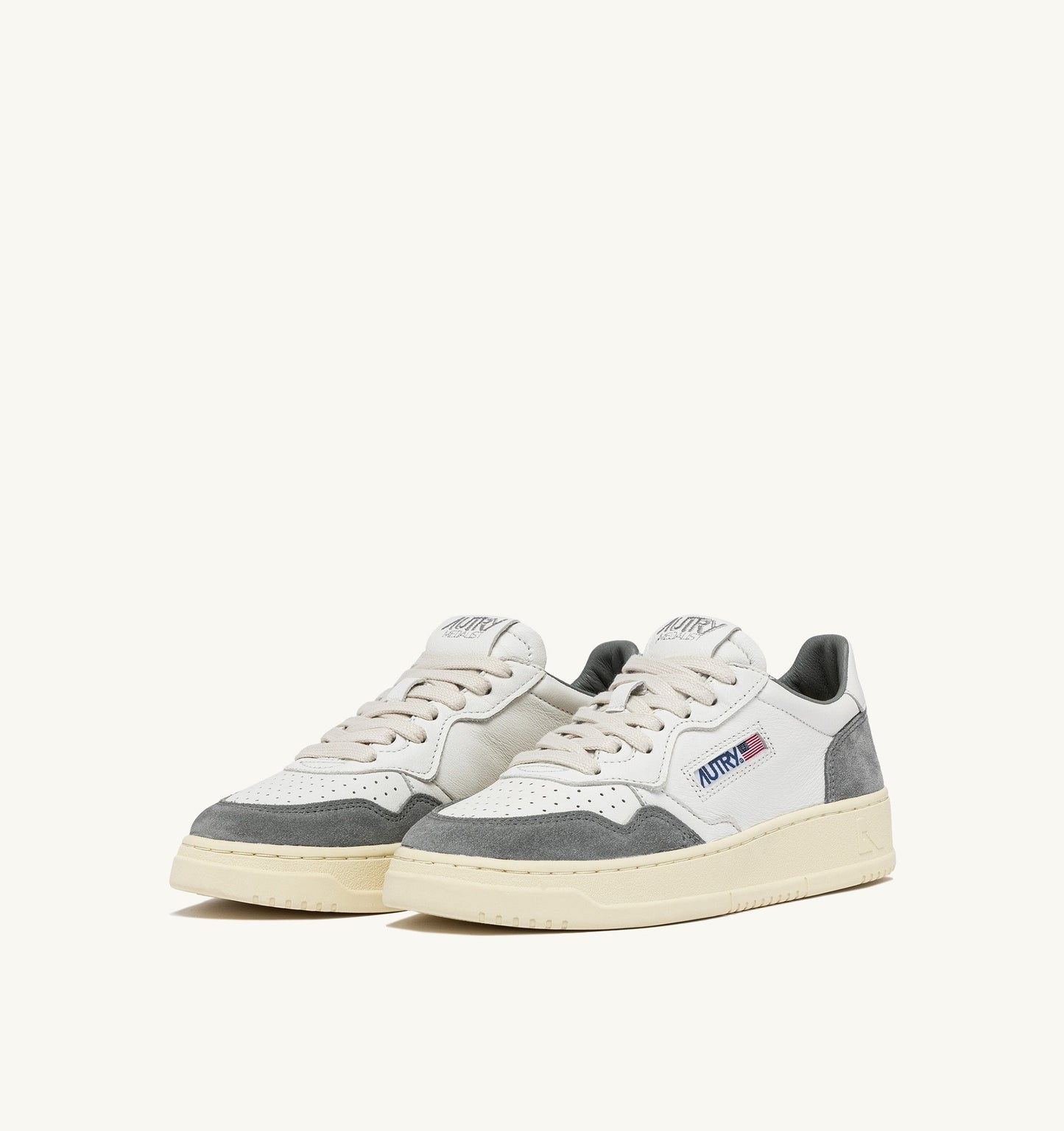 MEDALIST LOW IN PELLE E SUEDE BIANCA E GRIGIA