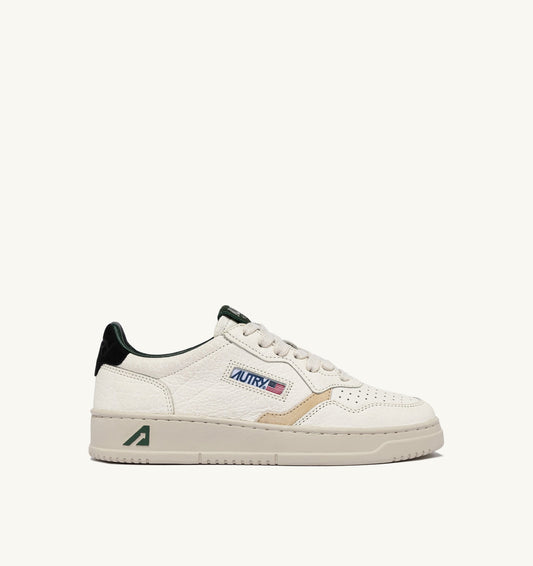 MEDALIST LOW IN PELLE E DETTAGLI BEIGE NERO E VERDE
