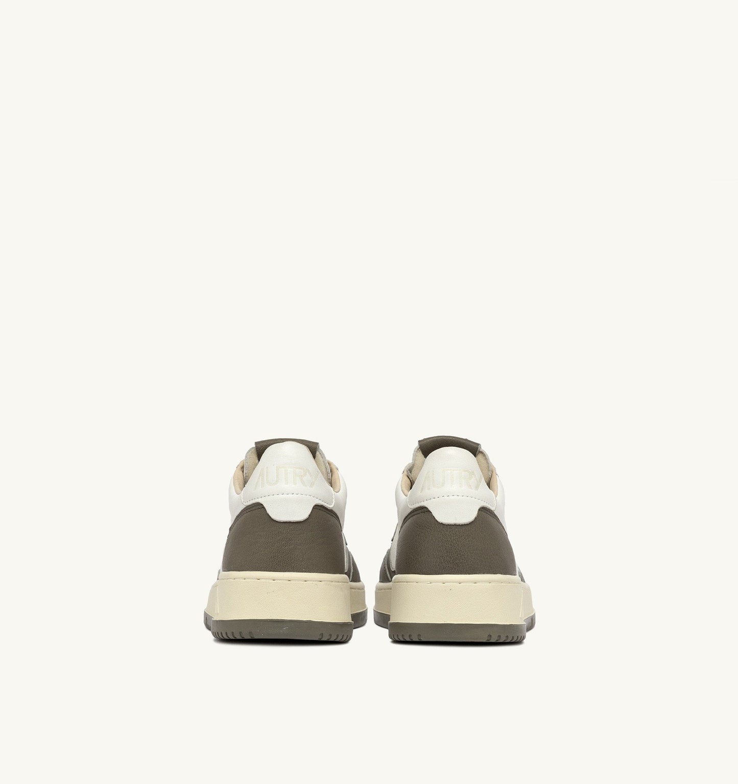 MEDALIST LOW IN PELLE BIANCA E COVERT GREEN