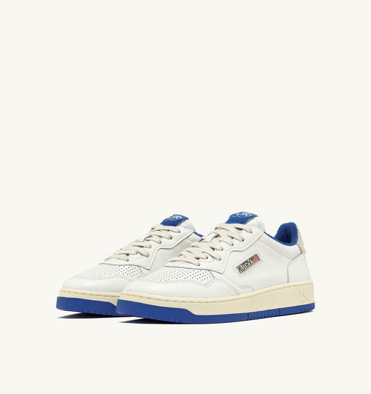 MEDALIST LOW IN PELLE COLORE BIANCO E PALACE BLUE