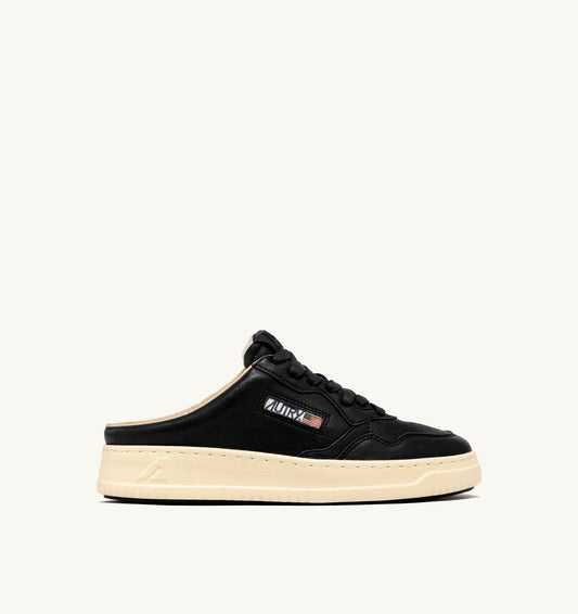 MEDALIST MULE IN NAPPA COLORE NERO