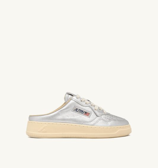 MEDALIST MULE IN NAPPA COLORE SILVER