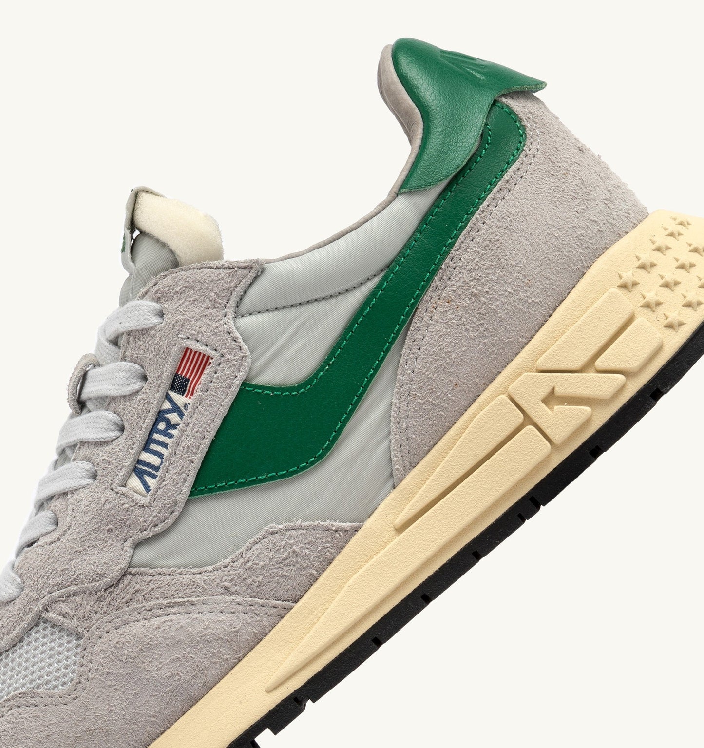 REELWIND LOW IN SUEDE E NYLON VAPOR E AMAZON