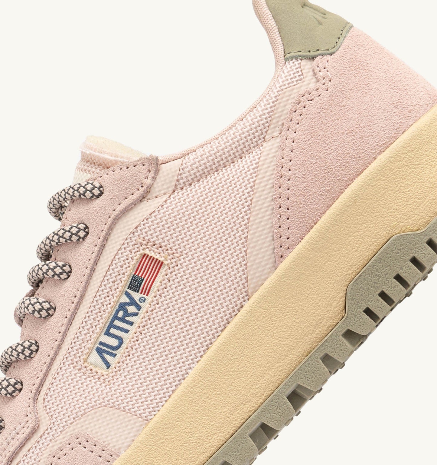 WILDPACE LOW IN MESH E SUEDE SILVER PEONY E PEACH WHIP