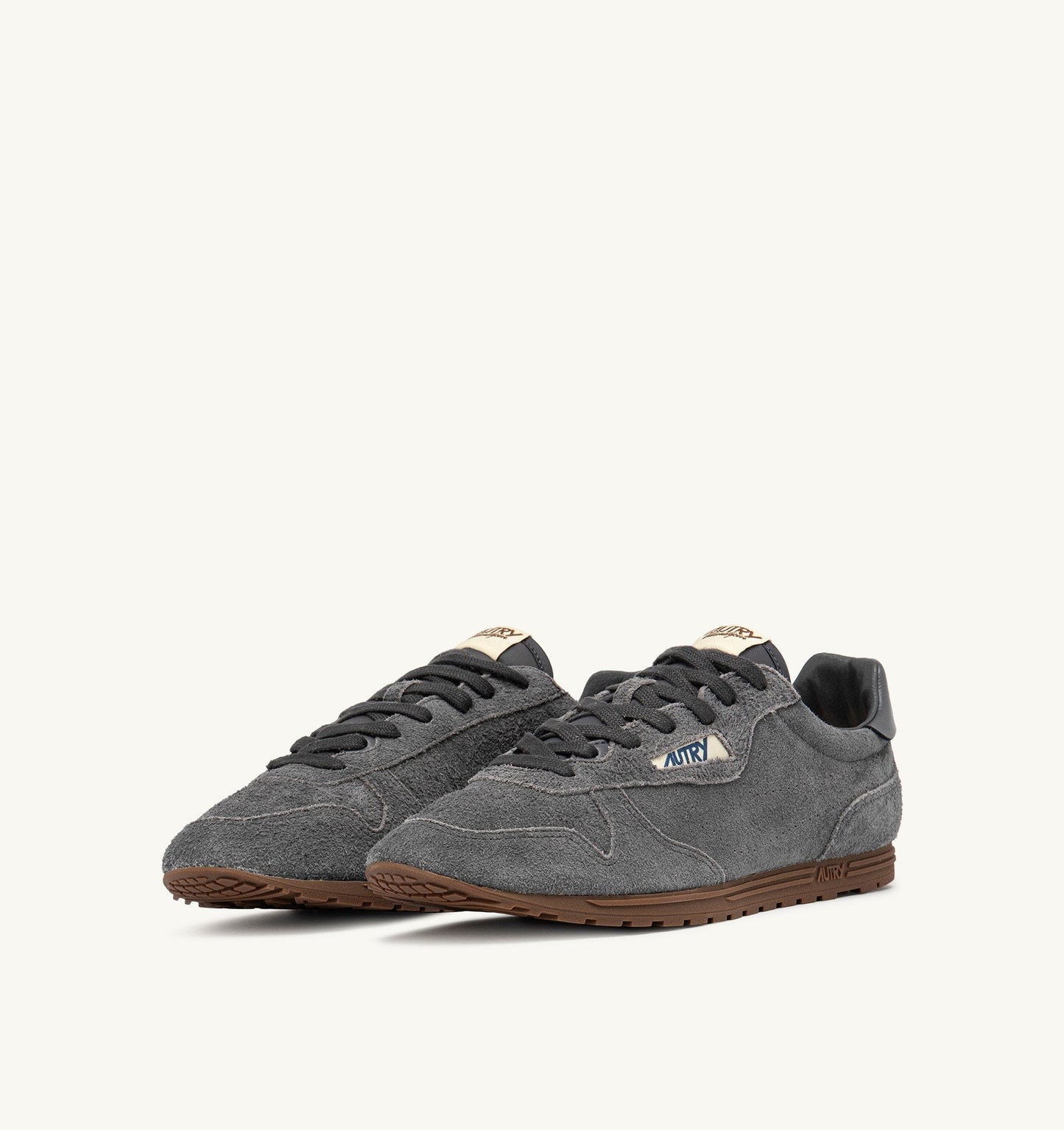 WINDSPIN IN SUEDE AVION