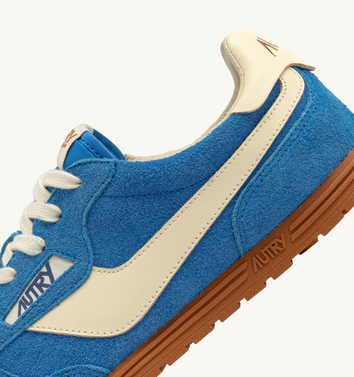 WINDSPIN IN SUEDE E PELLE BLUE YATCH E RUTABAGA